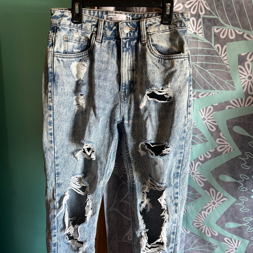 Refuge Denim Mom Jeans